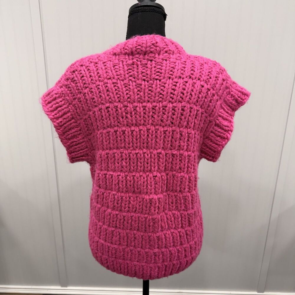 English Factory Women's Small Hot Pink Chunky Cap Sleeve Sweater Preppy - Picture 3 of 6